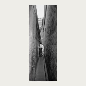 Black and white panoramic documentary photograph of Kolkata by Rajib De, public space